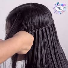 Trenza de Cascada con Cabello Suelto